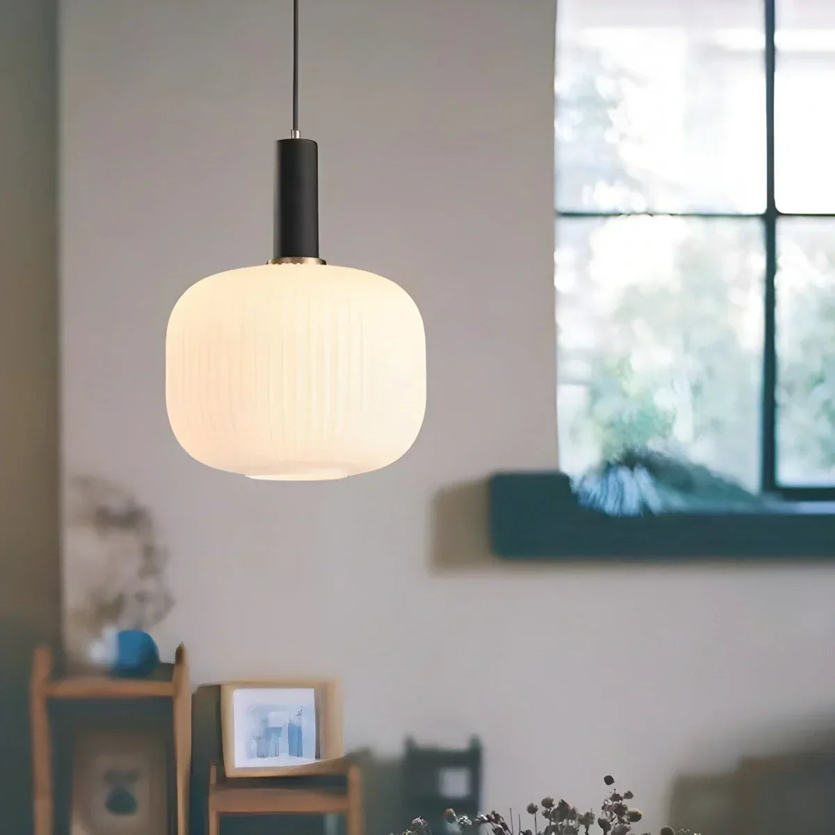 Nordische Vintage-Pendelleuchte aus gestreiftem Glas | Desfino