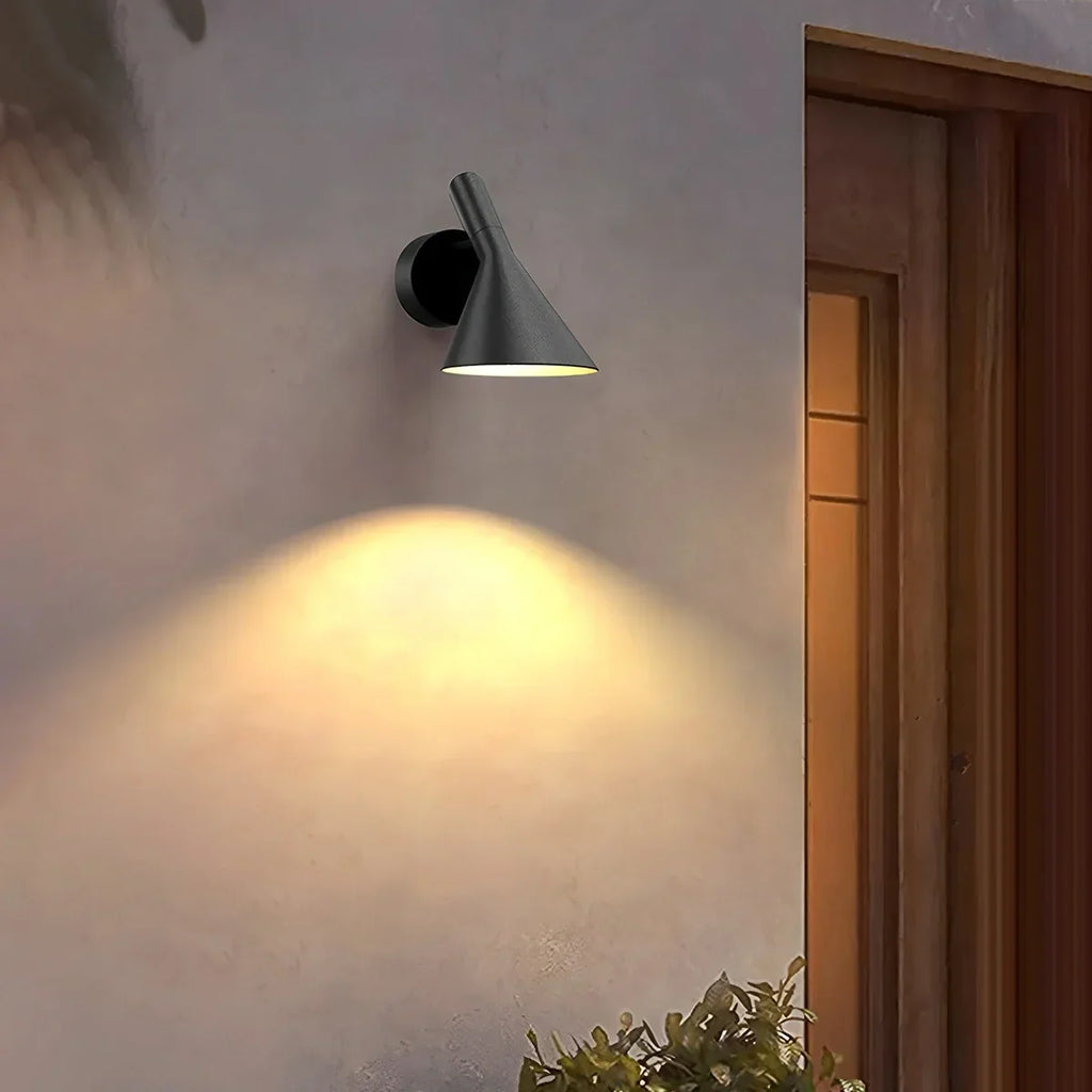 Outdoor Waterproof Conical Wall Lamp | Desfino