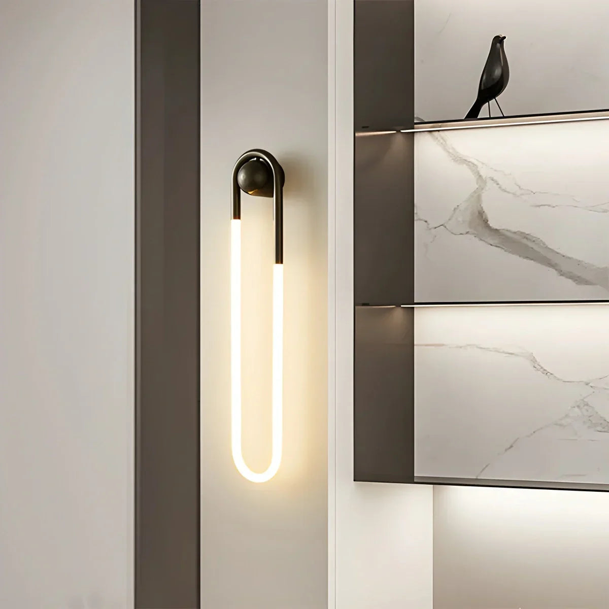Ovale Messing-Wandleuchte für das Wohnzimmer | Desfino