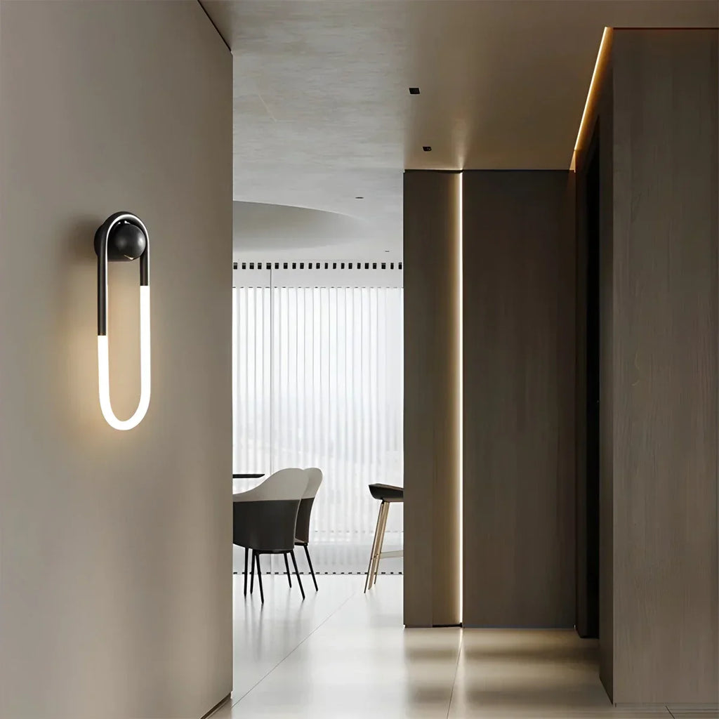 Ovale Messing-Wandleuchte für das Wohnzimmer | Desfino