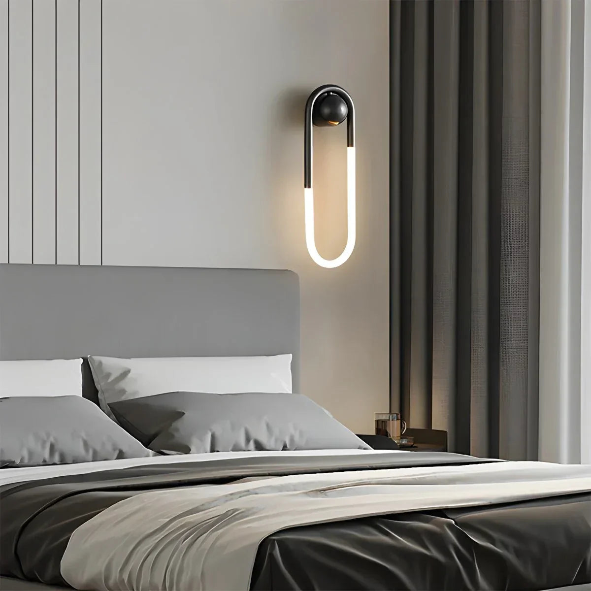 Ovale Messing-Wandleuchte für das Wohnzimmer | Desfino