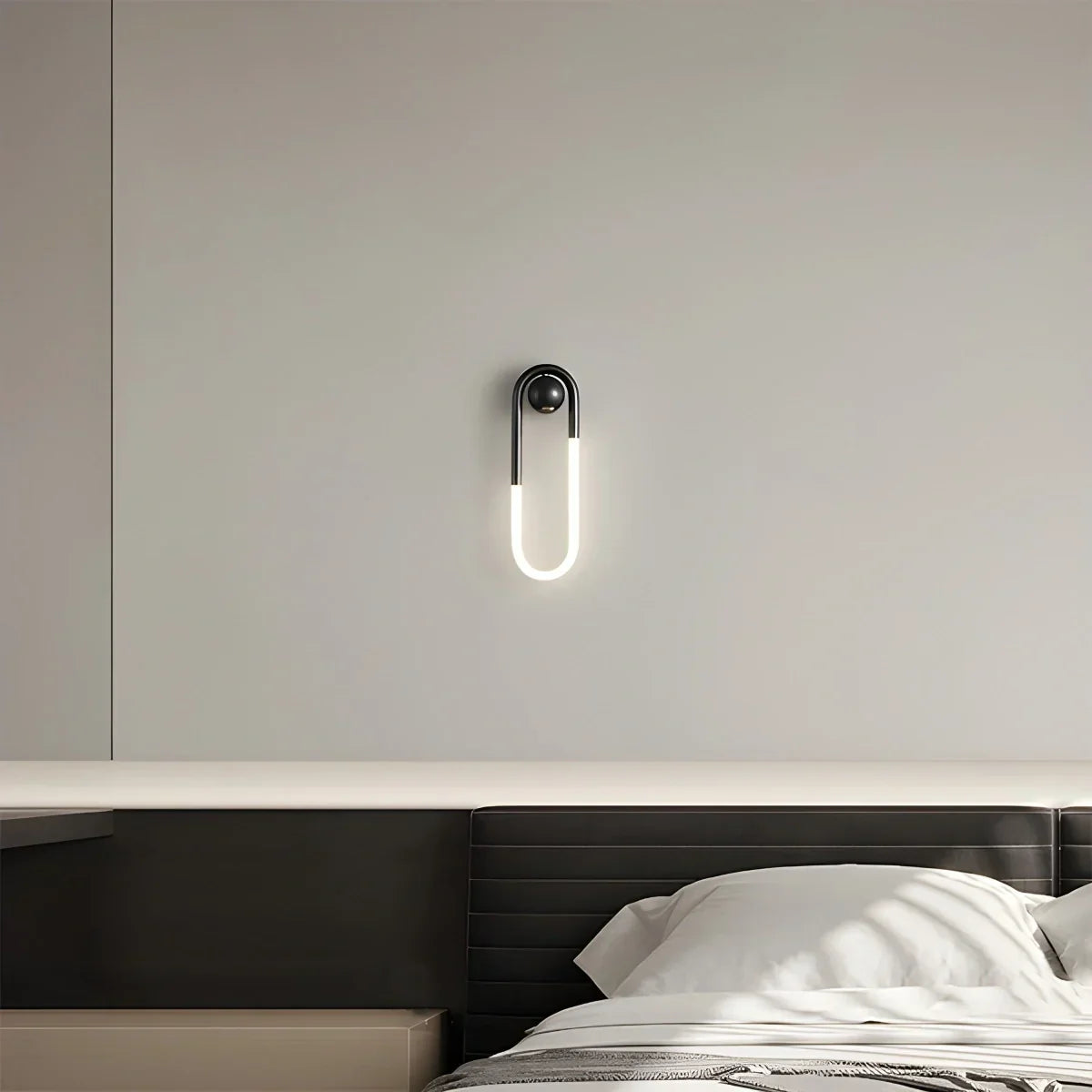 Ovale Messing-Wandleuchte für das Wohnzimmer | Desfino