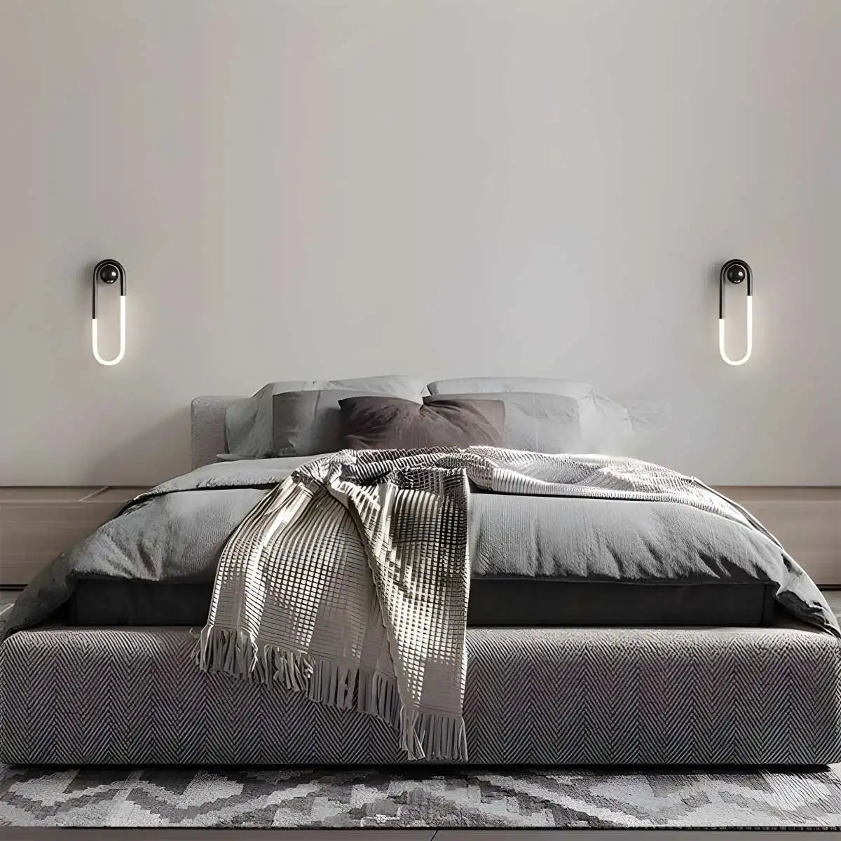 Ovale Messing-Wandleuchte für das Wohnzimmer | Desfino
