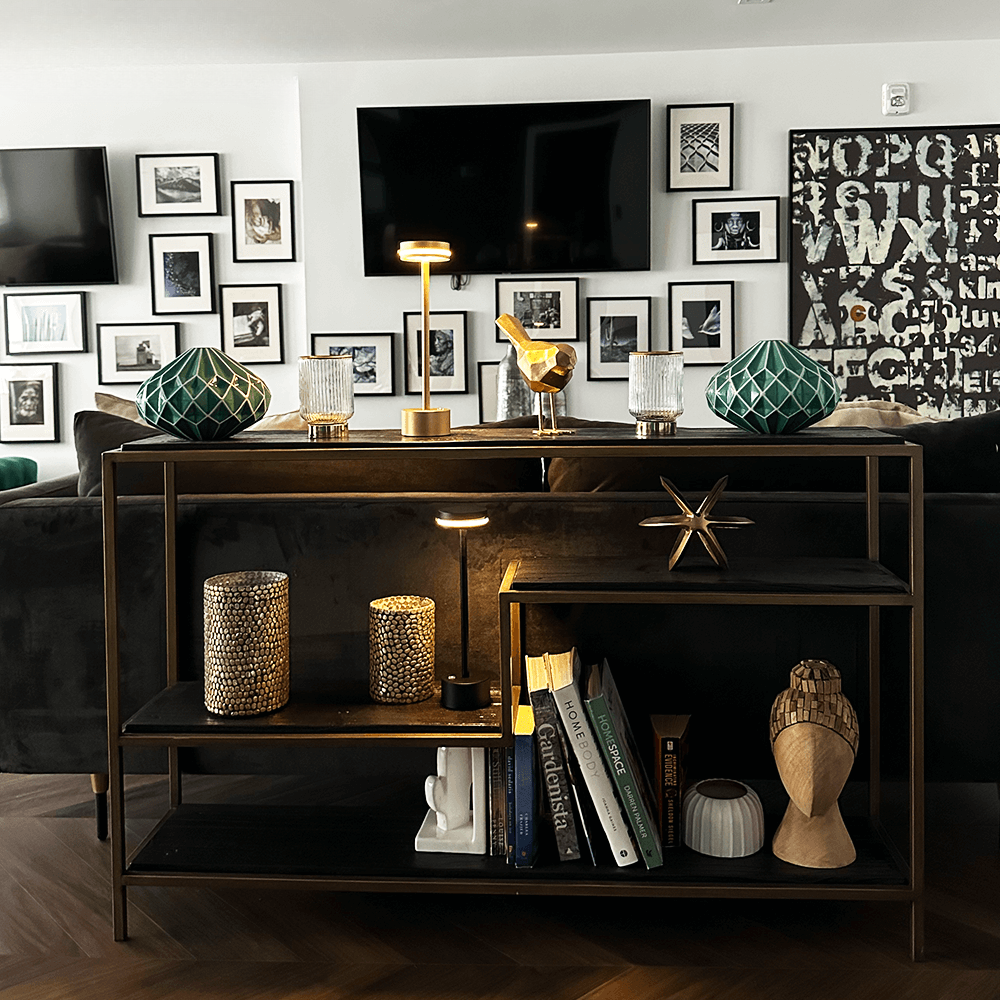 Luminix Serene moderne bordlampe i gull med LED — sylindrisk design - Desfino