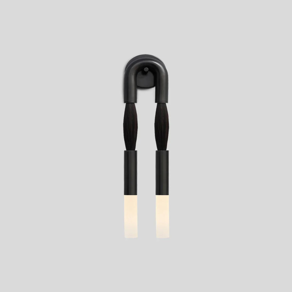 Horsehair U-Shaped Wall Lamp | Desfino