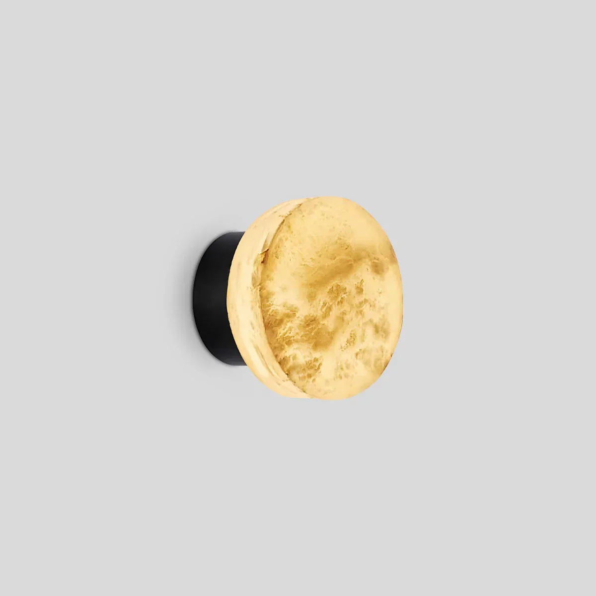Simple Round Spanish Alabaster Wall Light for Hallway | Desfino