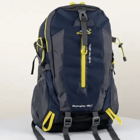 Turistický batoh Kavero 40 l, voděodolný – několik kapes - Desfino