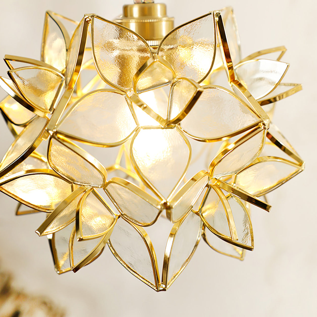 Capiz Pendant Lamp for Dining Table | Desfino