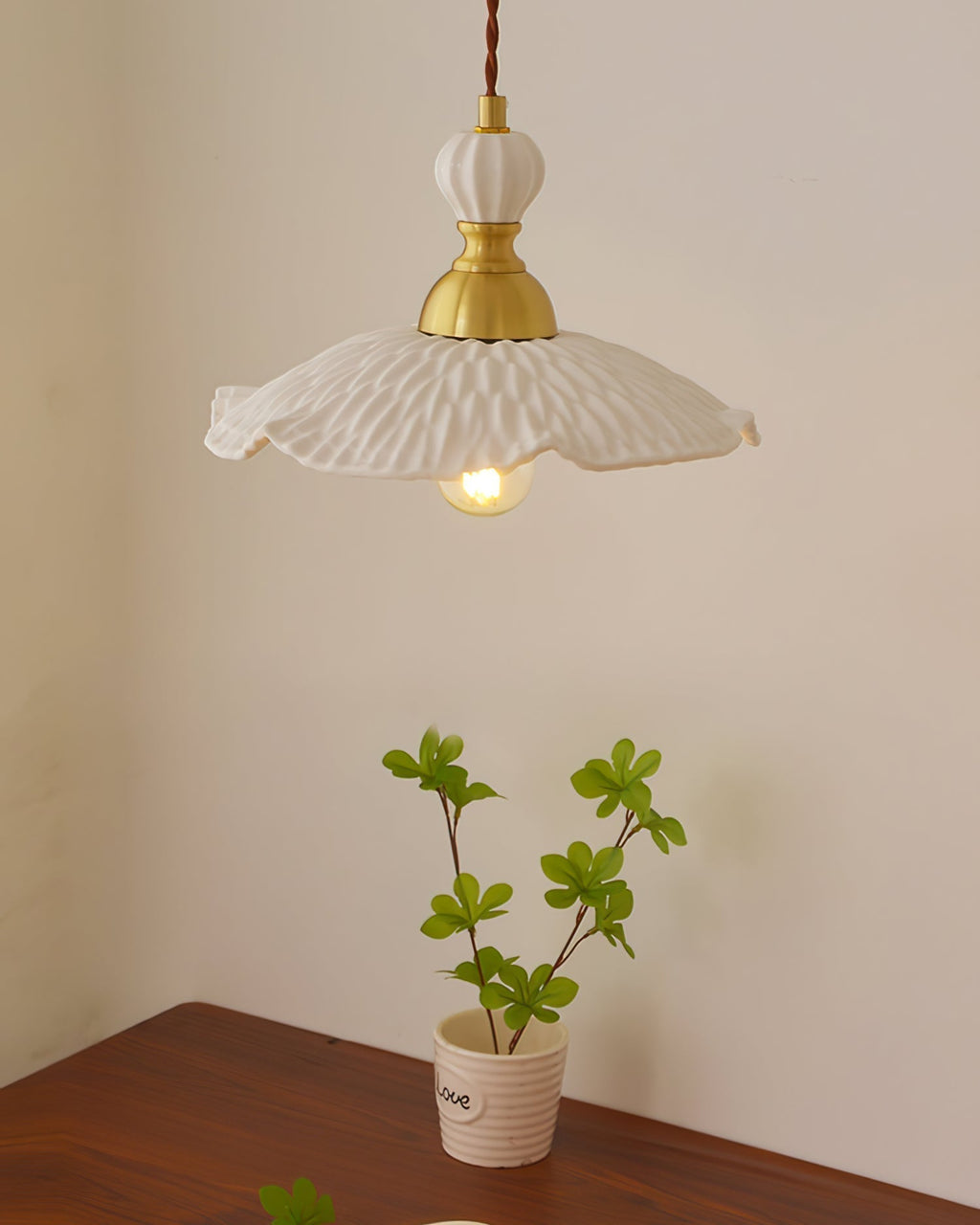Chrasy Ceramics Pendant Lamp for Dining Area | Desfino