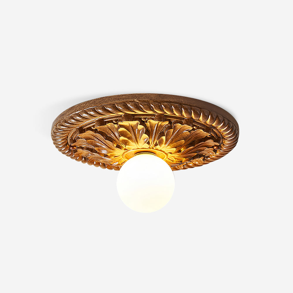 Aurelia Deckenleuchte in Antikgold — vintage geschnitzter Sockel, Opalglas-Kugel - Desfino