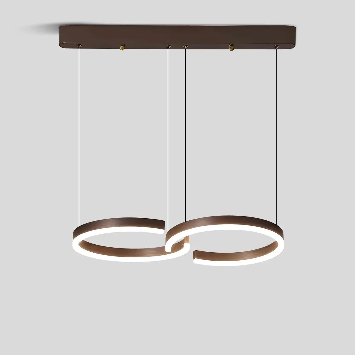 Nordische Pendelleuchte im luxuriösen Stil mit doppeltem C-Design | Desfino