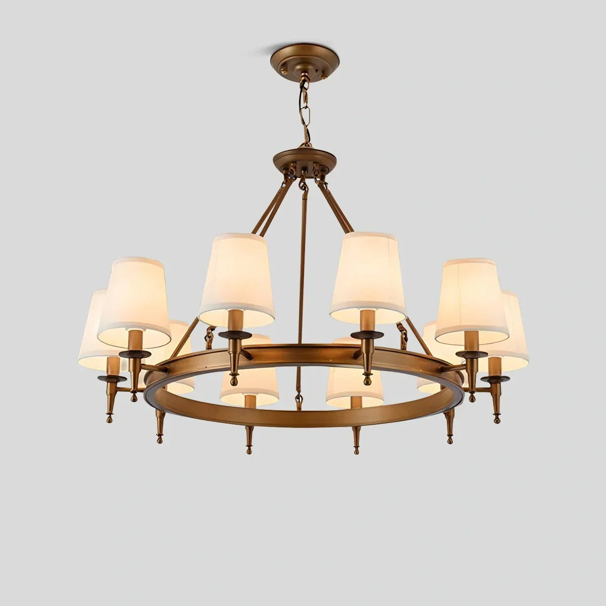 Vintage-Kronleuchter aus Metall und Stoff mit ringförmigem Design | Desfino