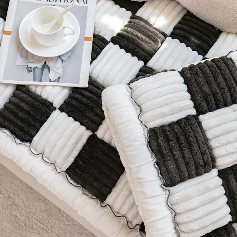NovaNest Washable Chenille Pet Mat — Soft, Cozy Comfort - Desfino
