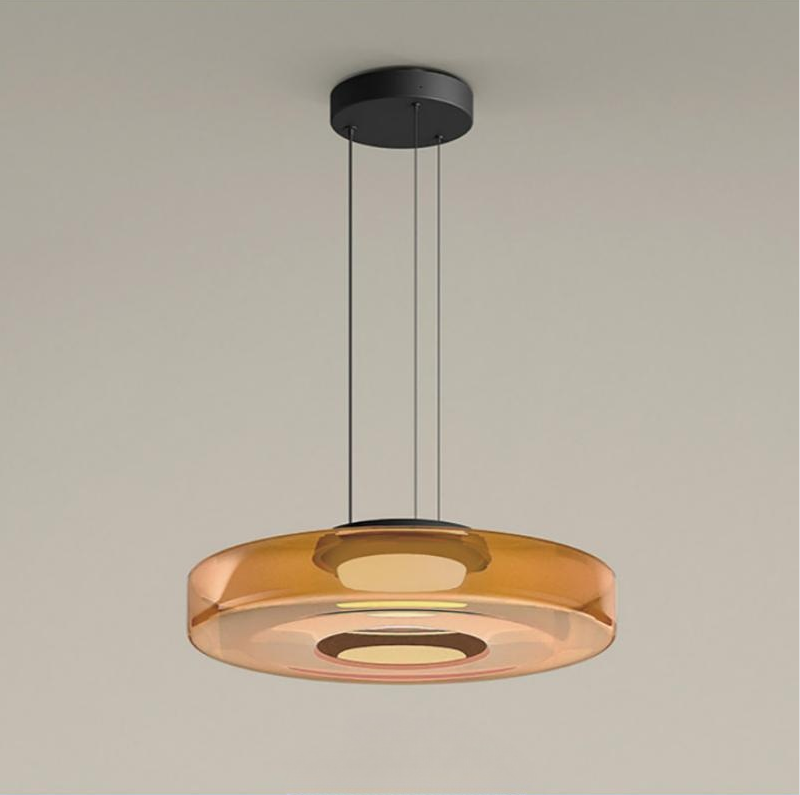 Suspension de plafond en verre Asteron inspirée de la lune et du Bauhaus - Desfino