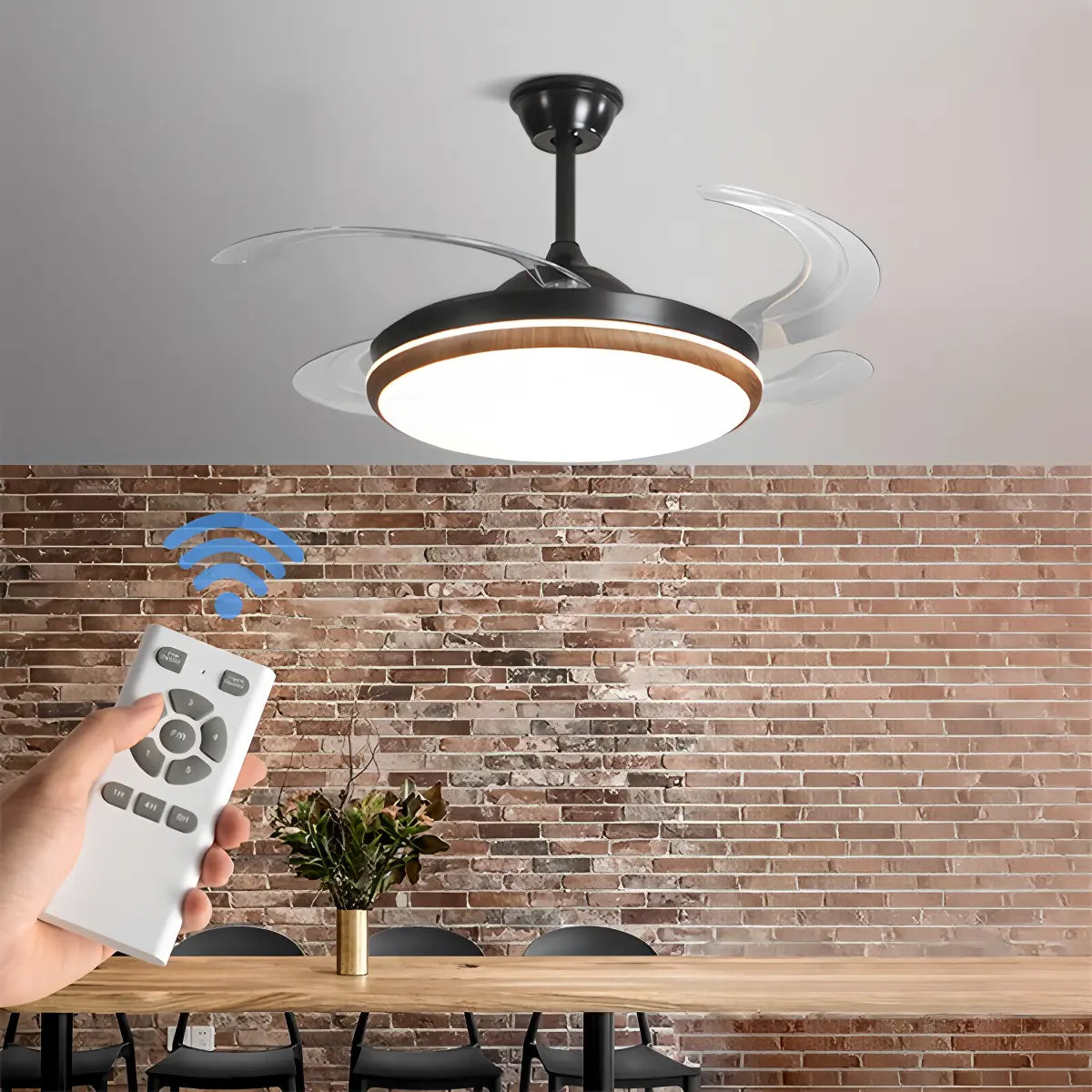 Retractable Blade Ceiling Fan with Light | Desfino