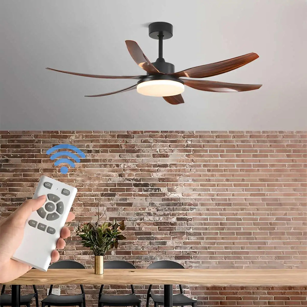 Nordischer LED-Deckenventilator mit 6 Flügeln und Licht | Desfino
