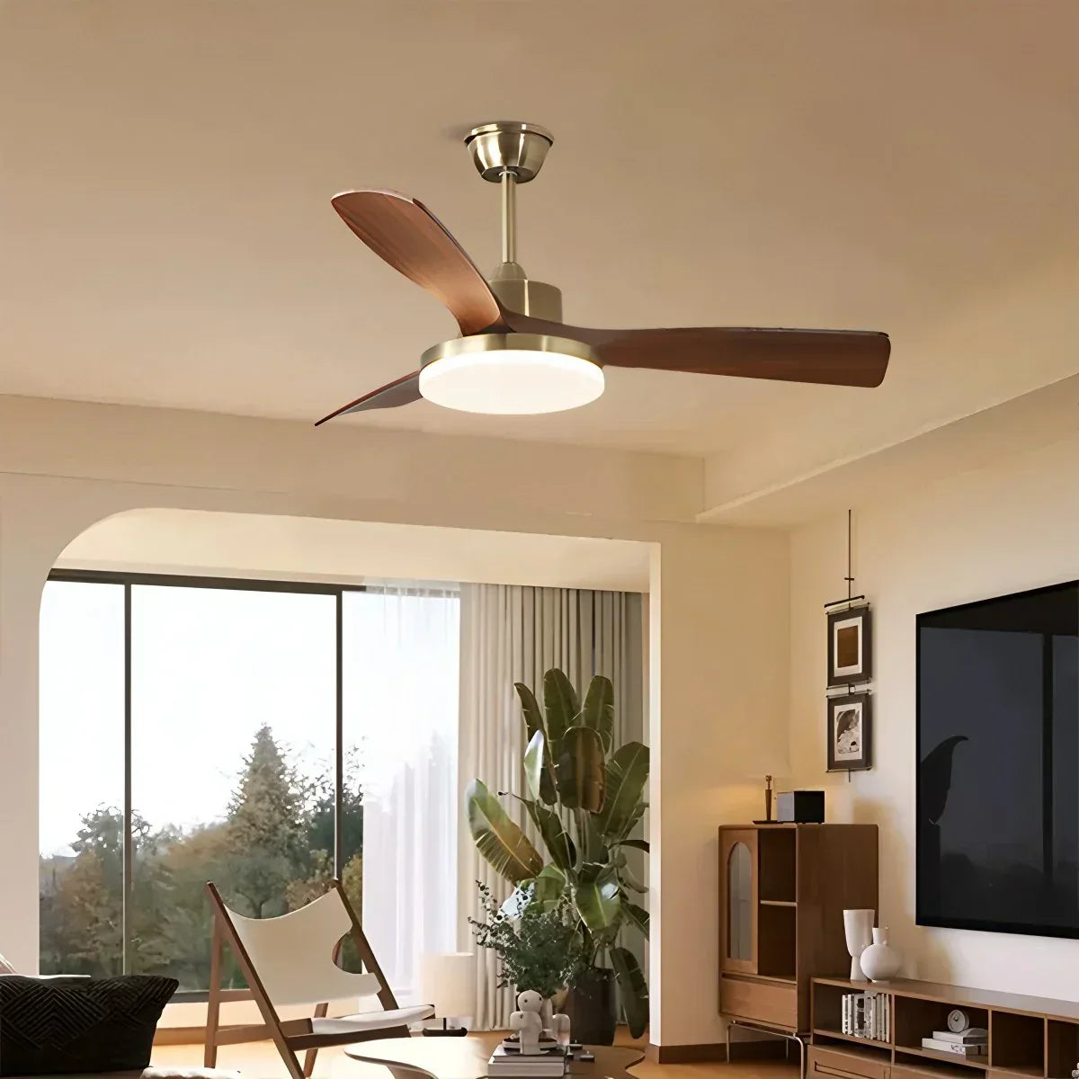 Moderner Deckenventilator mit 5 Flügeln, Licht und Fernbedienung | Desfino