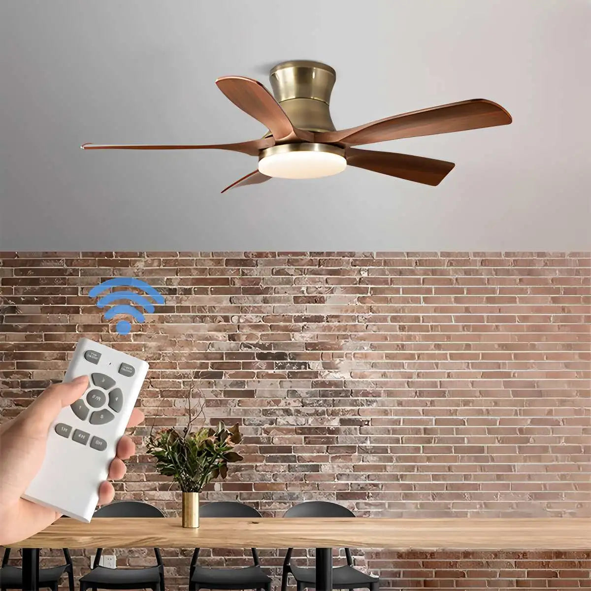 Moderner Deckenventilator mit 5 Flügeln, Licht und Fernbedienung | Desfino