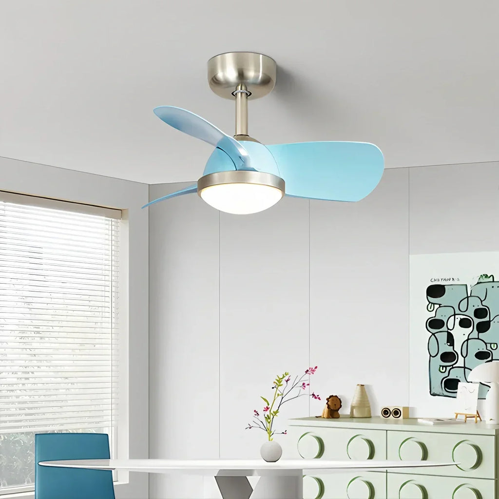 Einfacher Deckenventilator mit Licht für das Kinderzimmer | Desfino