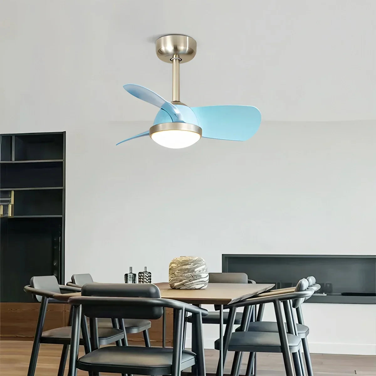 Einfacher Deckenventilator mit Licht für das Kinderzimmer | Desfino