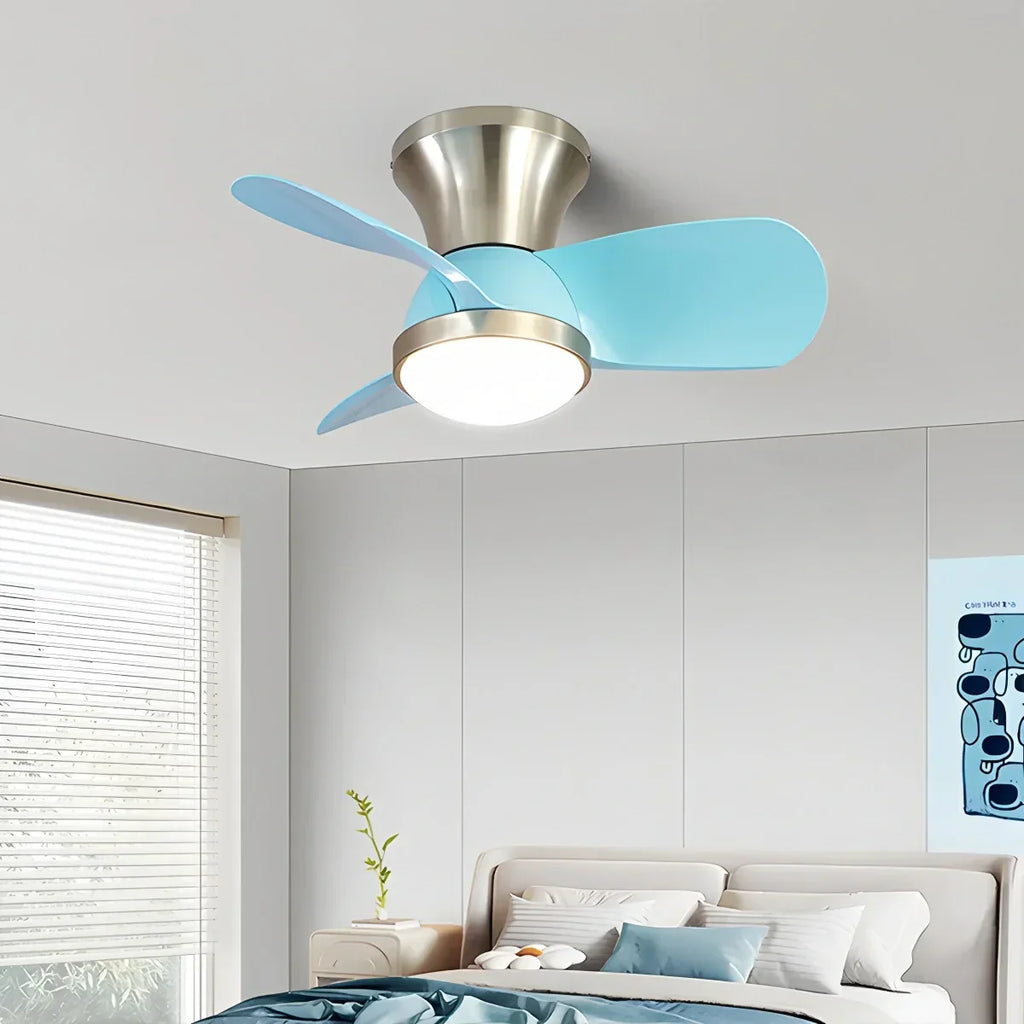 Einfacher Deckenventilator mit Licht für das Kinderzimmer | Desfino