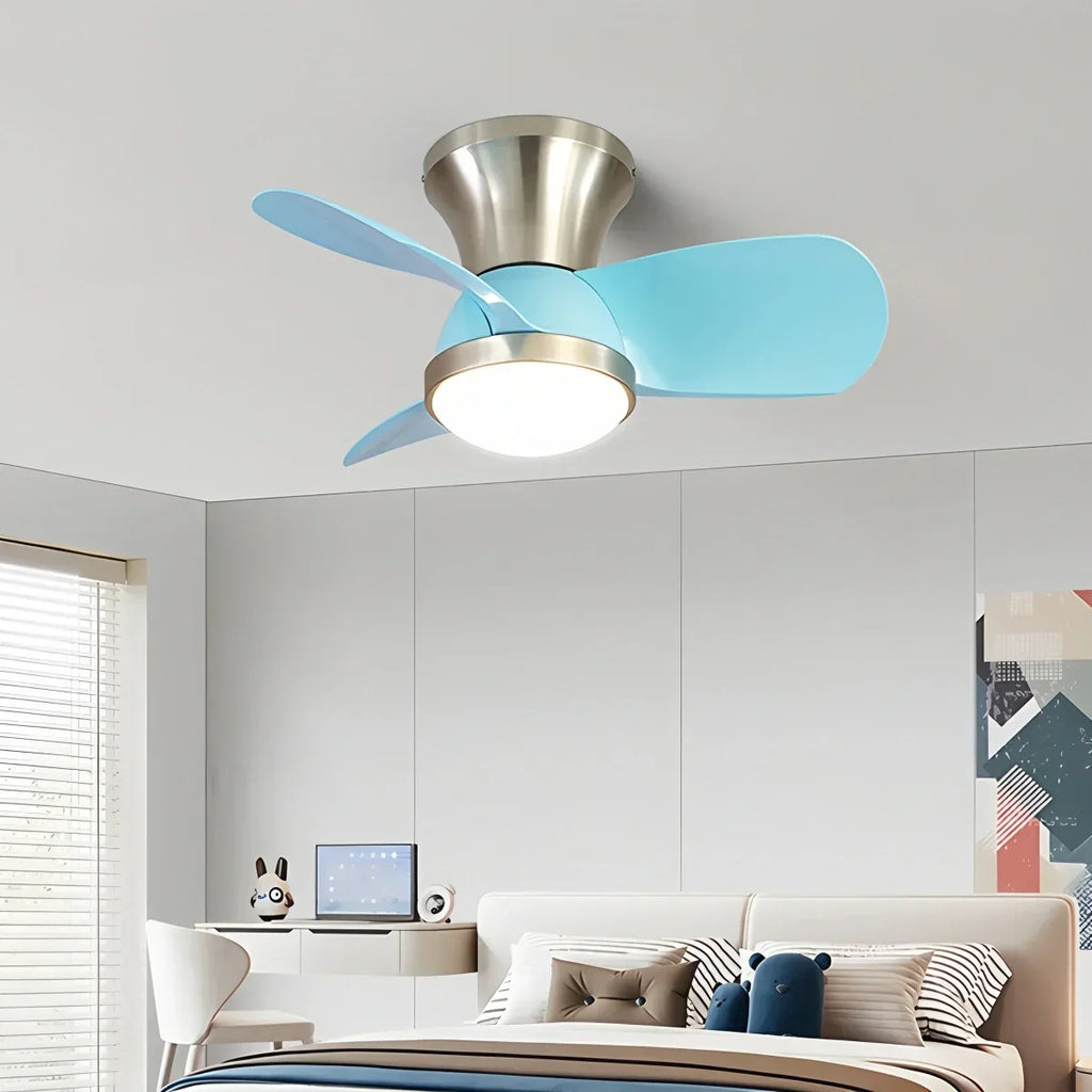 Einfacher Deckenventilator mit Licht für das Kinderzimmer | Desfino