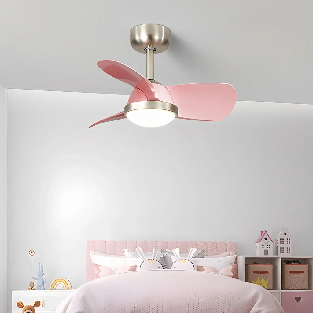 Einfacher Deckenventilator mit Licht für das Kinderzimmer | Desfino