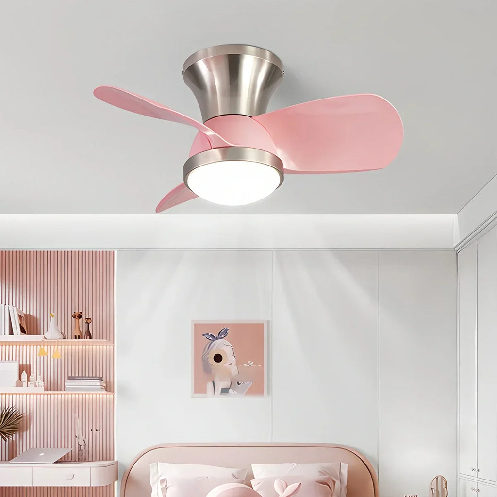Einfacher Deckenventilator mit Licht für das Kinderzimmer | Desfino