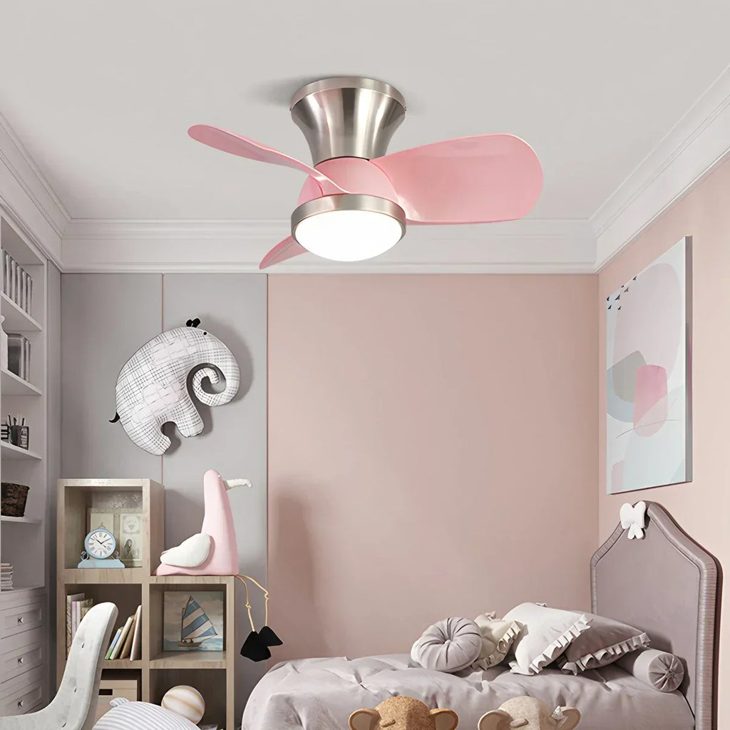 Einfacher Deckenventilator mit Licht für das Kinderzimmer | Desfino