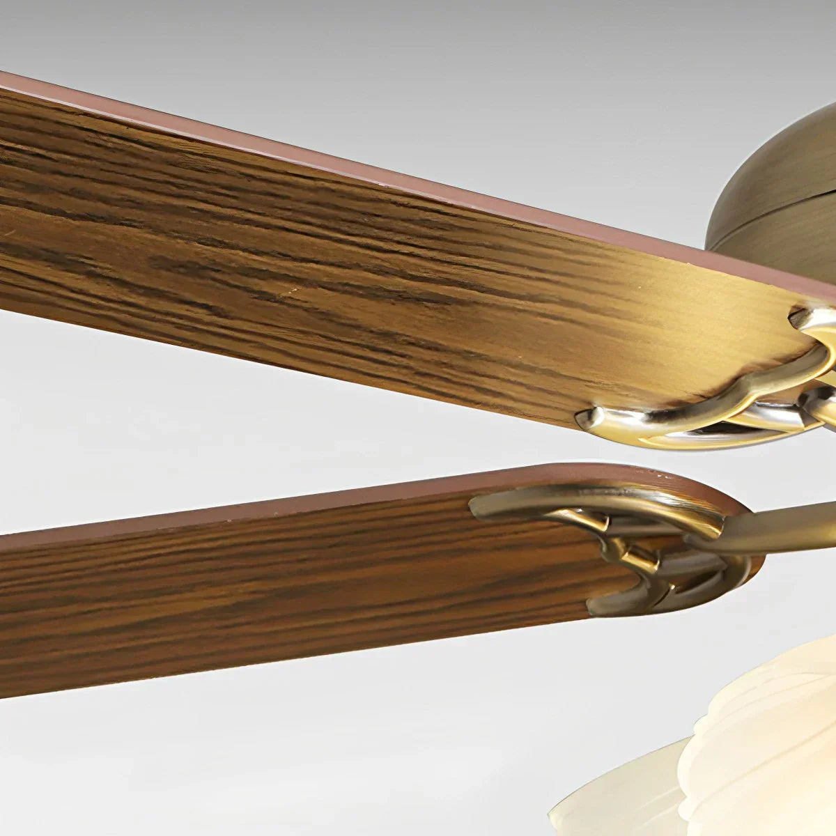 American Retro Ceiling Fan Light for Dining Room | Desfino