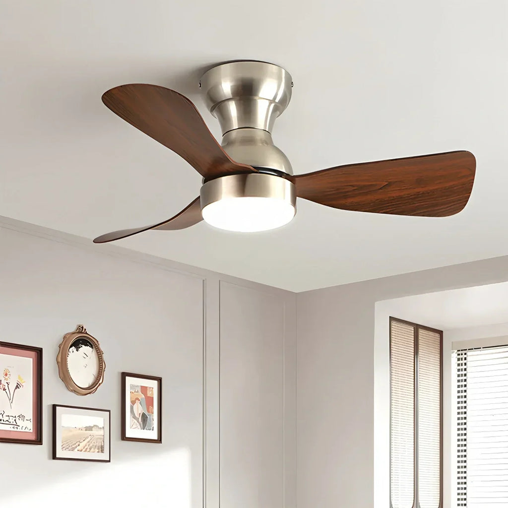 Kompakter Deckenventilator mit Licht und Fernbedienung für Innenräume | Desfino