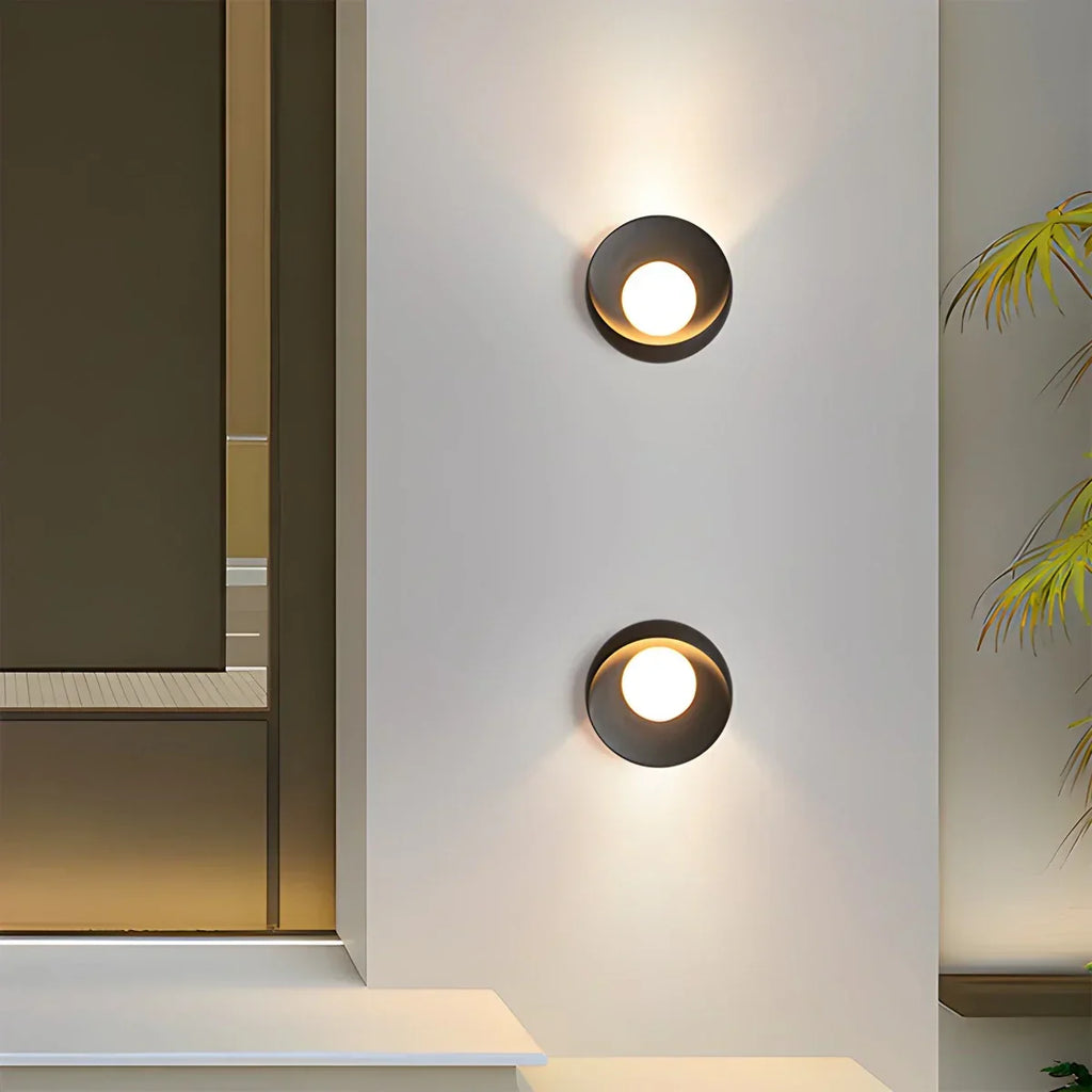 Outdoor Waterproof Garden Decorative Wall Sconce | Desfino