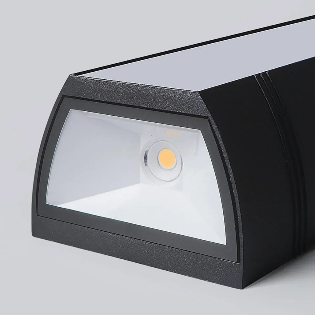 Wasserdichte LED-Wandleuchte aus Aluminium mit Lichtleiste für den Außenbereich | Desfino