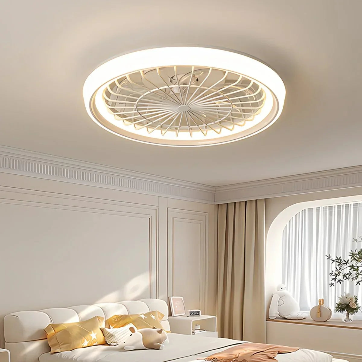 Modern Round LED Ceiling Fan Light for Bedroom | Desfino