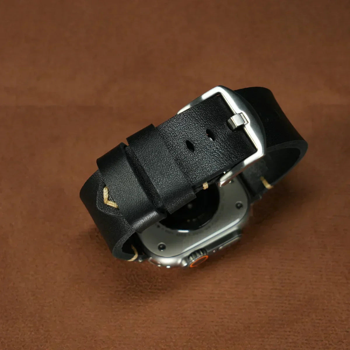 Marlo-læderrem til Apple Watch — bred og kraftig profil - Desfino