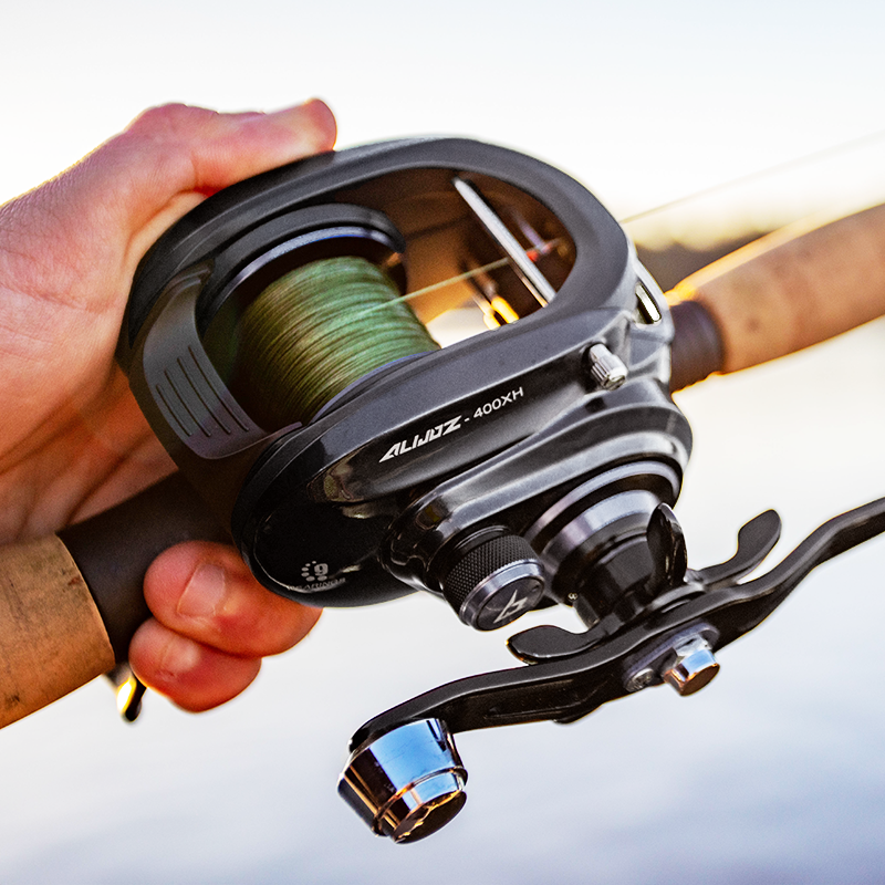 Carrete de baitcasting modelo 400 de Piscifun—Carrete con clic para cebo de agua salada/dulce | Desfino