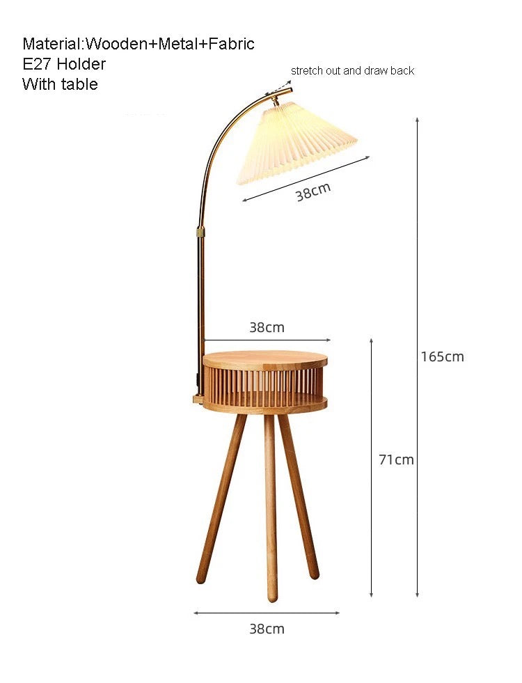 Lampă de podea în stil iasomie Liora — lumină LED discretă, cadru curbat - Desfino