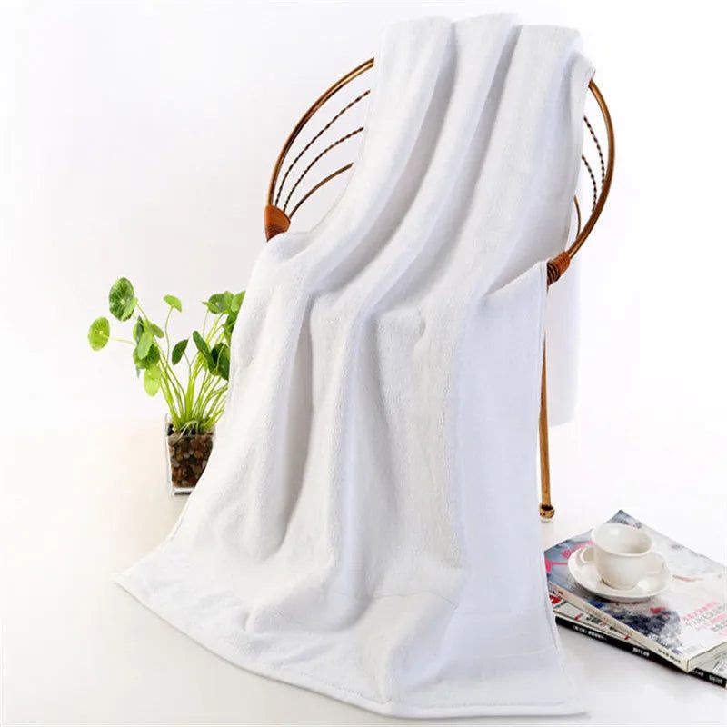 Vireo førsteklasses badehåndklæde - 100 % egyptisk bomuld, 70x140cm, 650g | Desfino