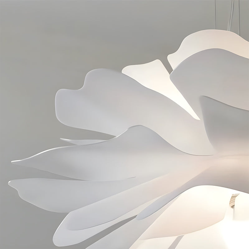 Weiße Blumen-Pendelleuchte für das Wohnzimmer | Desfino