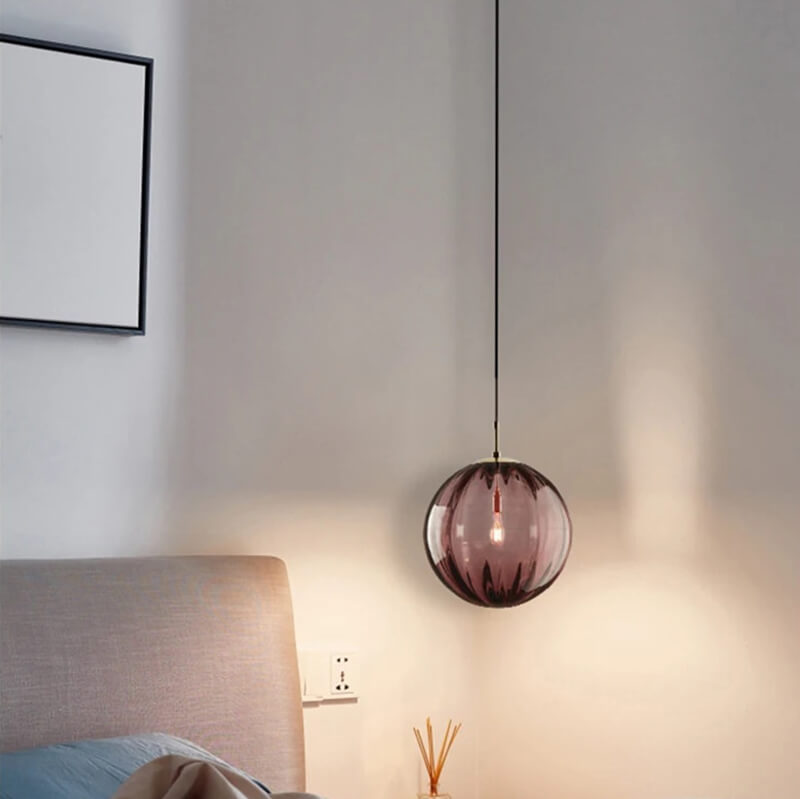 Moderne Pendelleuchte mit Glaskugel und Wasserstruktur im nordischen Stil | Desfino