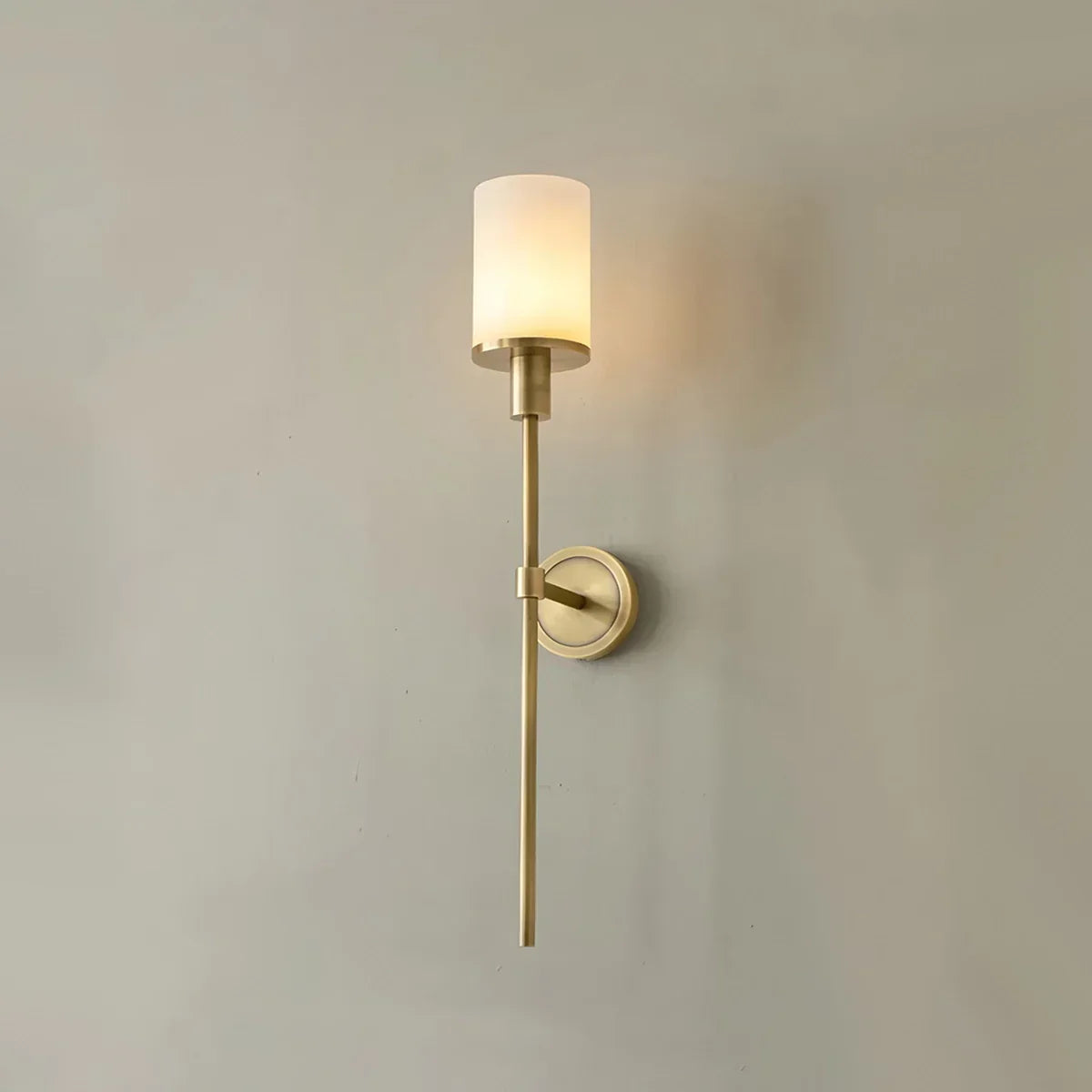 Wandleuchte mit Alabaster-Säulenkerze | Desfino