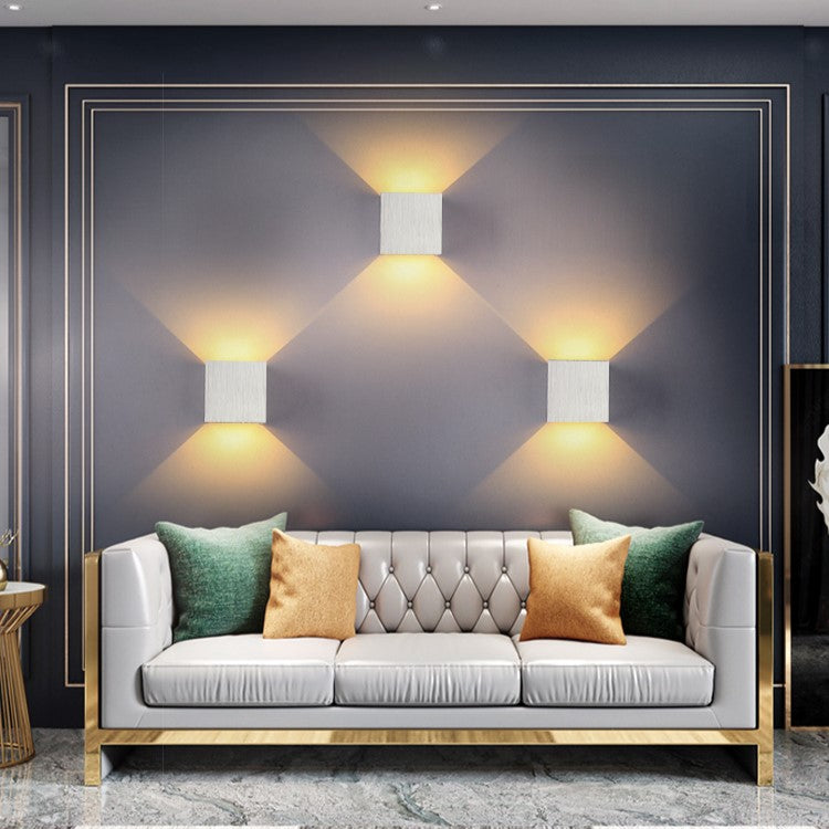 Nordycka kinkietowa lampa LED Asterra 6W — minimalistyczna, ciepłe/zimne białe światło - Desfino