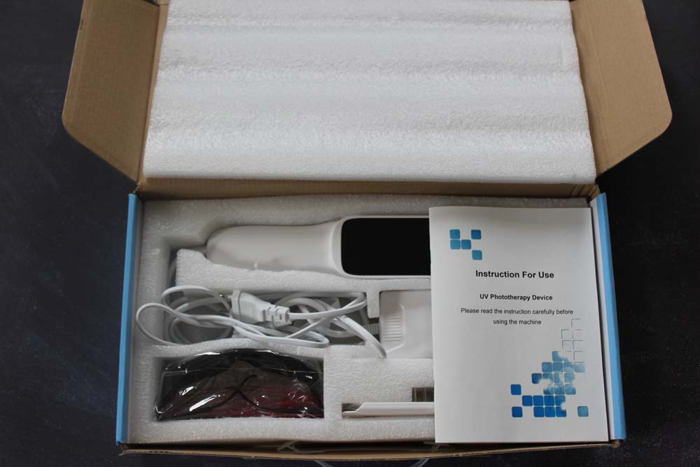 LumaPulse håndholdt UVB-fototerapilampe — 2 Philips PL01-rør | Desfino