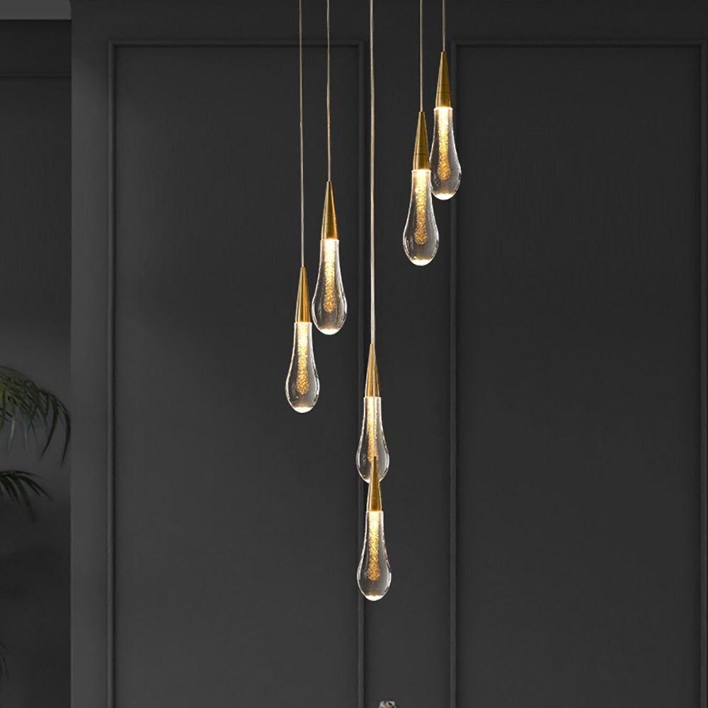 Suspension DrizzleDrop de Luneo — Gouttes LED, finition d’ambiance - Desfino
