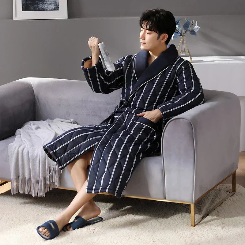 Accappatoio trapuntato in cotone CozyLayer — design lungo con cintura a tre strati - Desfino