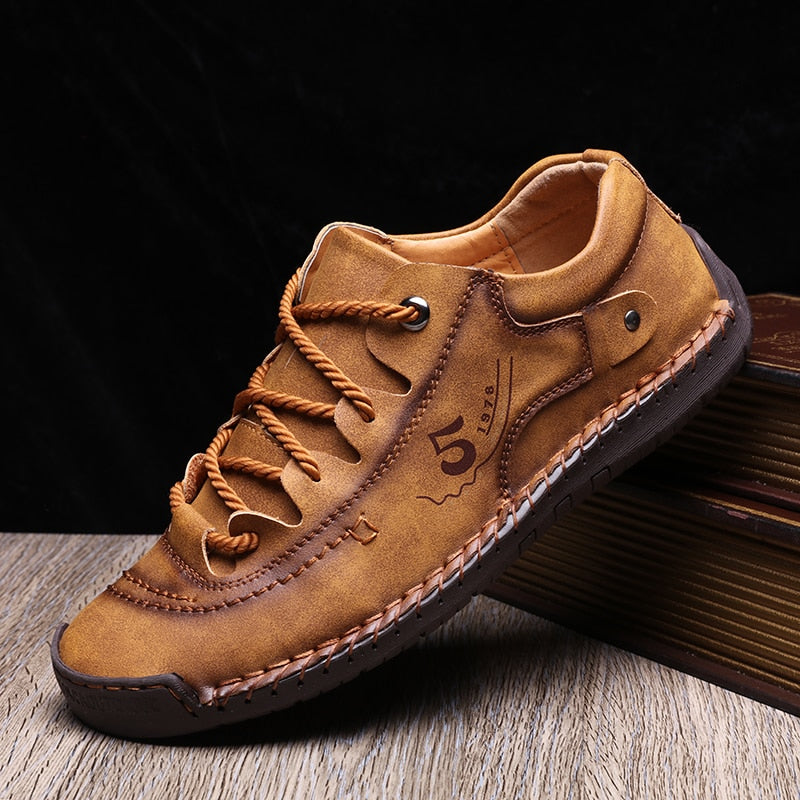 Sapatos ortopédicos de couro para homem BowLift — palmilhas almofadadas, sola moldada - Desfino
