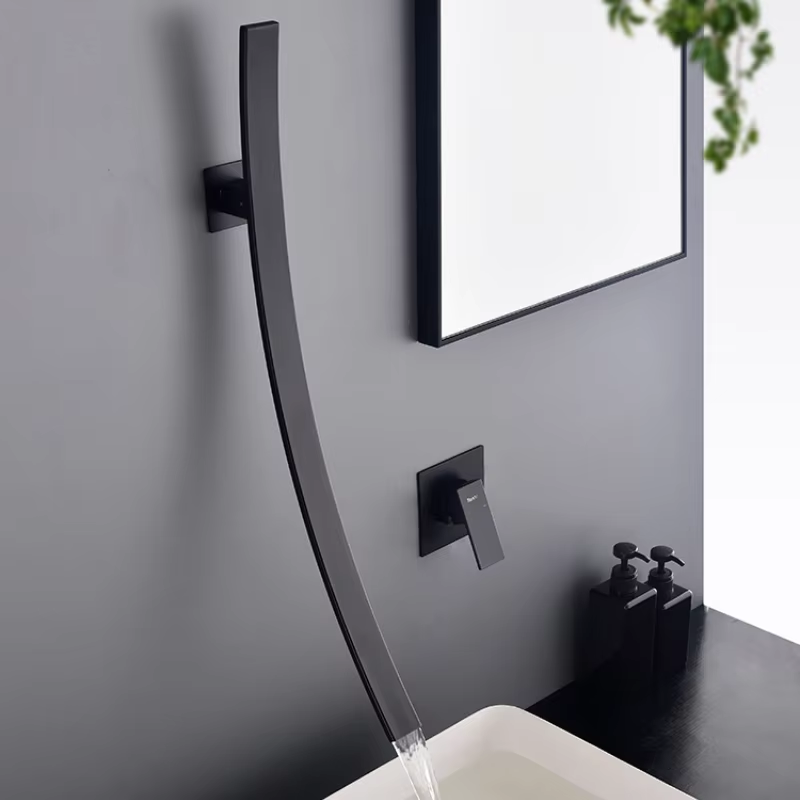 Baterie cu pipă arcuită Aeris — instalație modernă și minimalistă pentru baie - Desfino