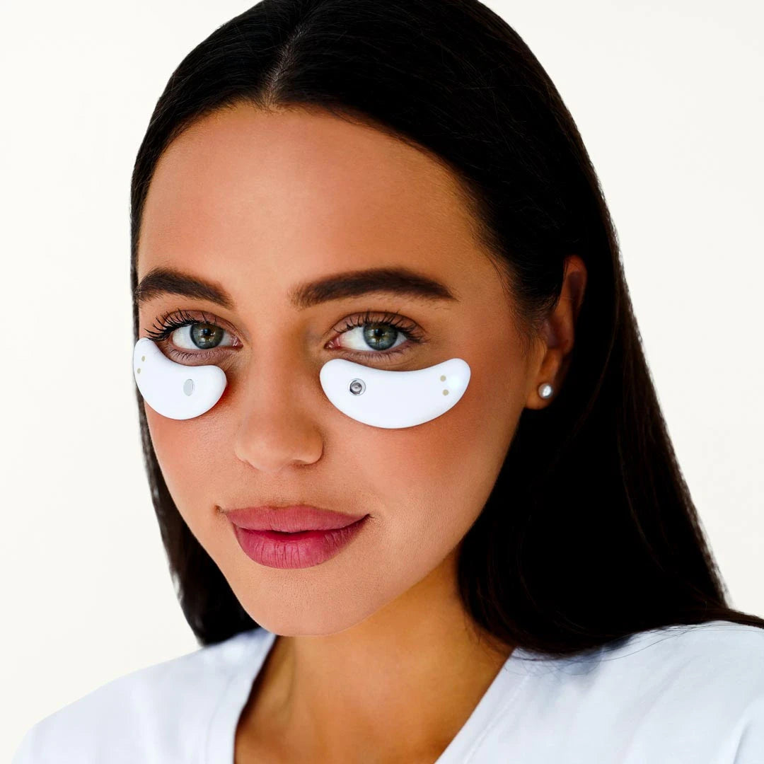 Système RadianceLift de 10 minutes à lumière rouge et microcourants pour le dessous des yeux - Desfino