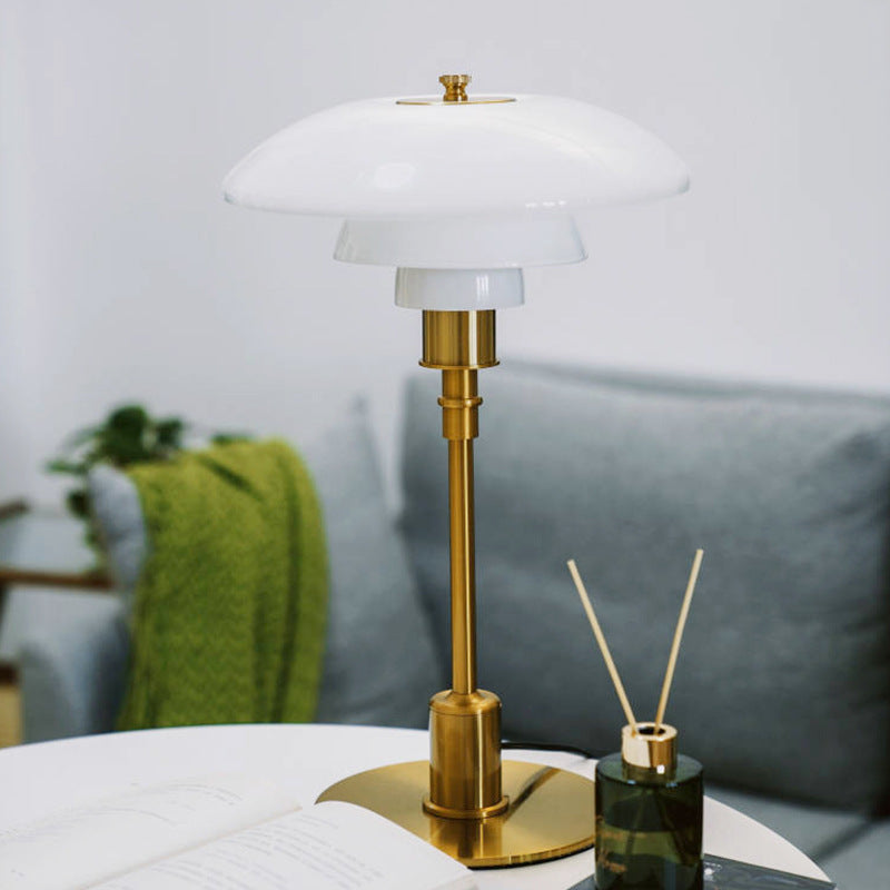 Nordvik dimmbare LED-Tischlampe – warmes Licht, skandinavischer Stil - Desfino