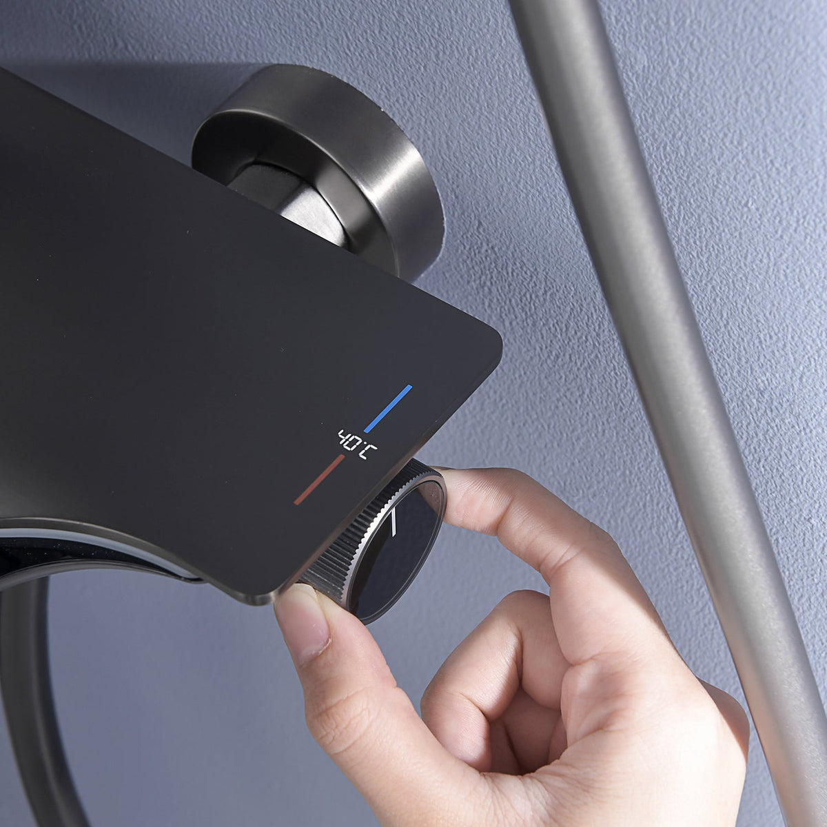 LED-brusesystem — batterifrit temperaturdisplay, hånd- og regnbruser - Desfino